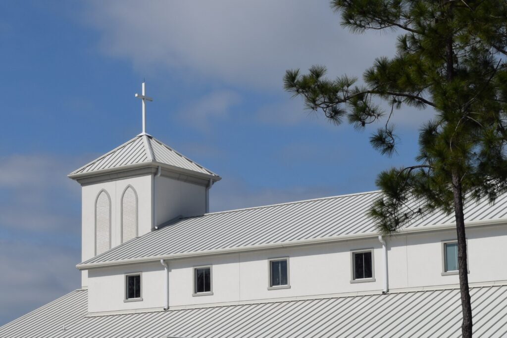 Is Investing in Metal Roofs for St. Paul Commercial Buildings Worthwhile?