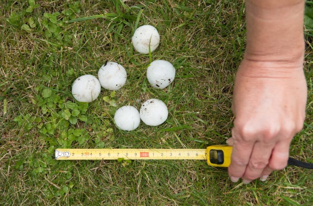 size of hail that can damage roofs